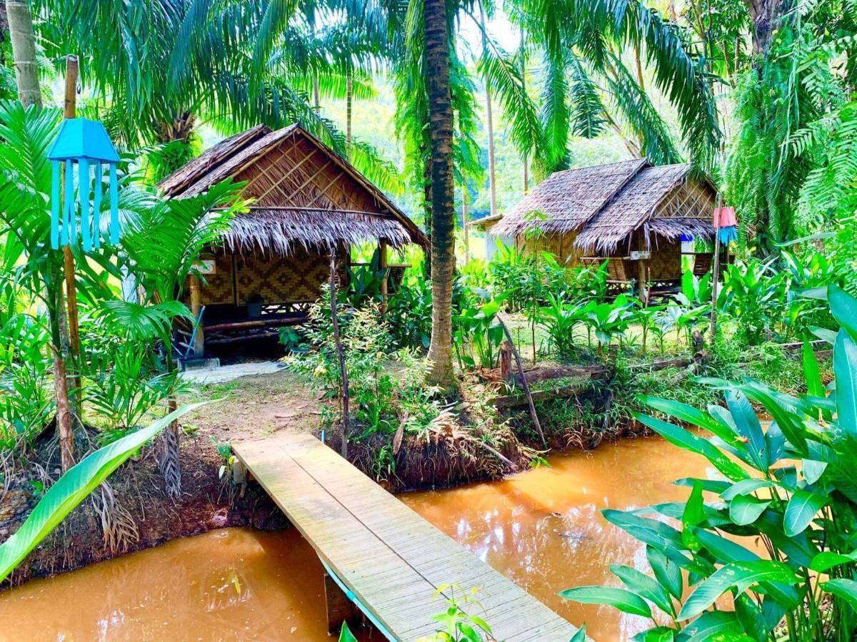 Ferienwohnung Lantacoconutgardenbungalow Ko Lanta Exterior foto
