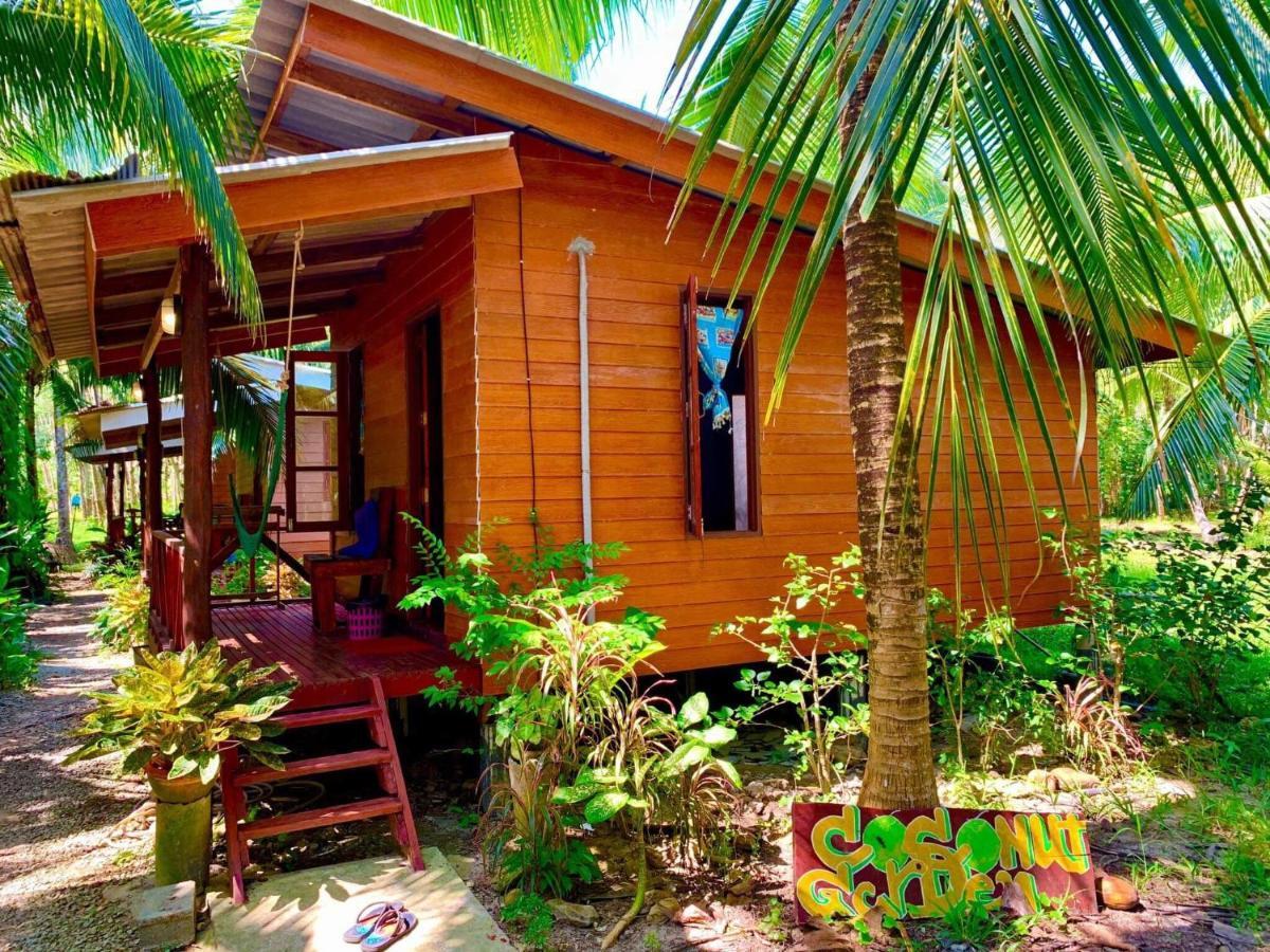 Ferienwohnung Lantacoconutgardenbungalow Ko Lanta Exterior foto